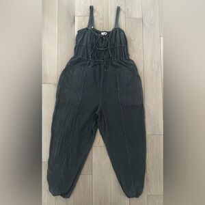 Barrel wide leg jumper size medium-xl